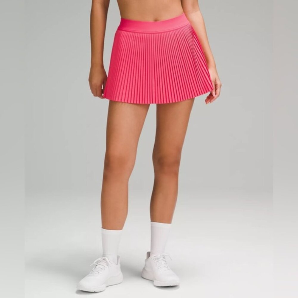 Lululemon HR Pleated Tennis Skirt-NWT!!